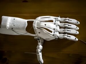 Prótesis de mano impresa en 3D del proyecto Ayúdame3D — impresión 3D en Imprimakers